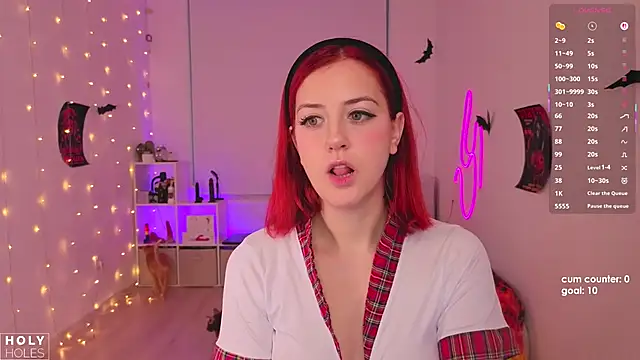 bananasgirl online show from October 26, 2025, 5:52 am