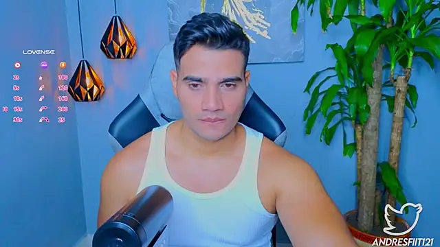 AndresR3 online show from September 28, 2025, 9:55 pm