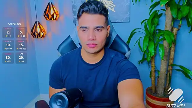 AndresR3 online show from September 18, 2025, 1:52 am