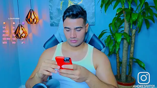 AndresR3 online show from September 20, 2025, 2:49 am