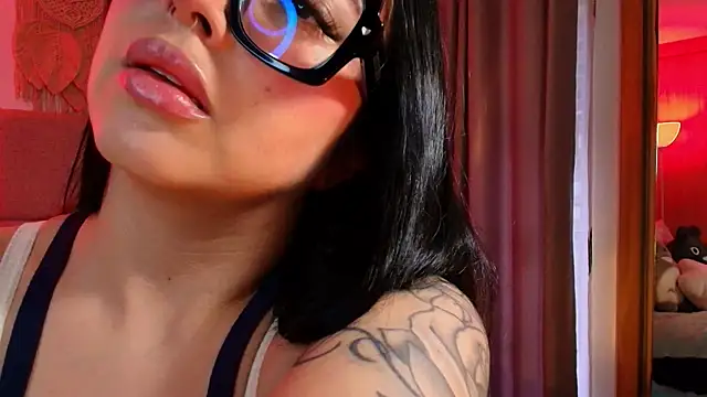 Claiborne Morris online show from April 4, 2026, 10:27 pm