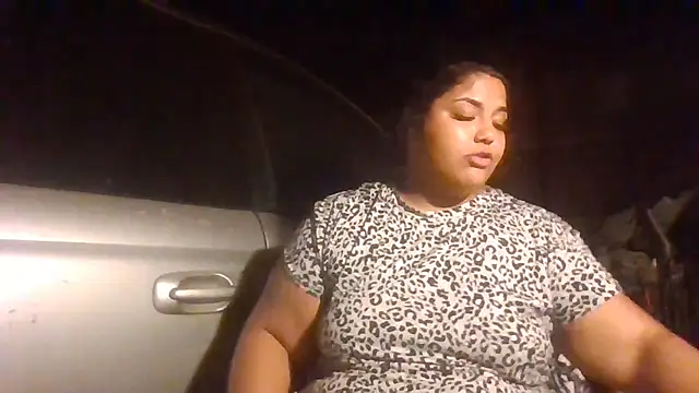 1n0nlythroat online show from July 5, 2026, 4:19 am