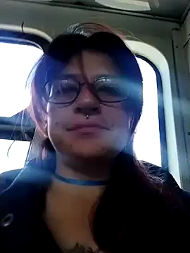  Alaskamisa online show from October 2, 2025, 6:44 pm