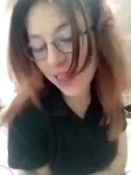  Alaskamisa online show from September 15, 2025, 10:54 pm