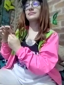  Alaskamisa online show from November 13, 2025, 1:20 am