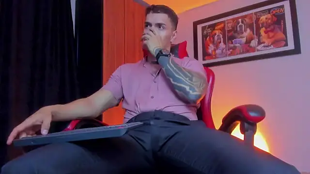 ALPHA DOMINUS  online show from March 9, 2026, 4:49 am