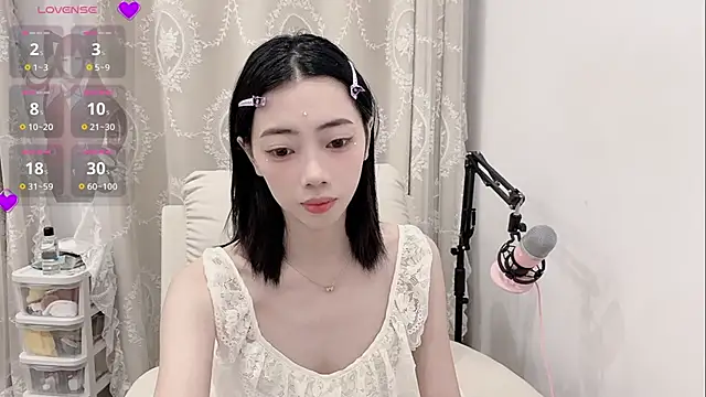 tuantuanle online show from March 29, 2026, 1:46 pm