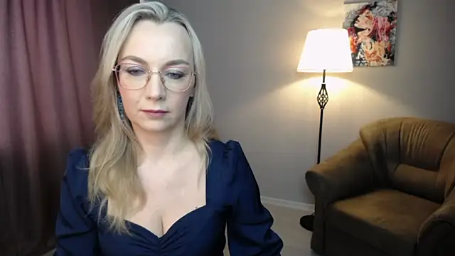 Ava Elior online show from February 10, 2026, 11:20 am