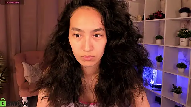 Snapshot of FlirtyAura chatting on June 23, 2026, 3:26 am FlirtyAura online show from June 23, 2026, 3:26 am