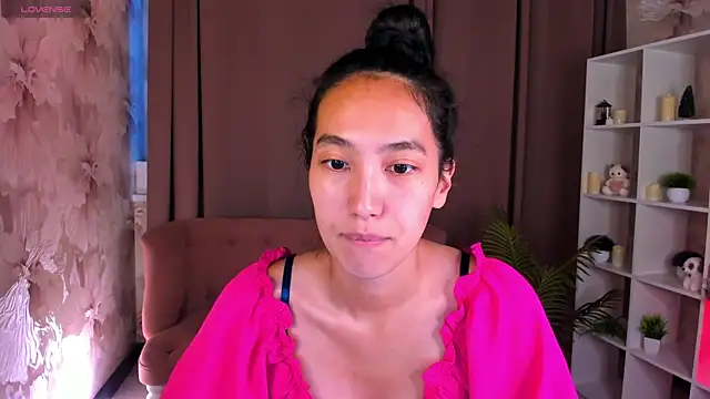 Snapshot of FlirtyAura chatting on July 27, 2026, 3:24 am FlirtyAura online show from July 27, 2026, 3:24 am