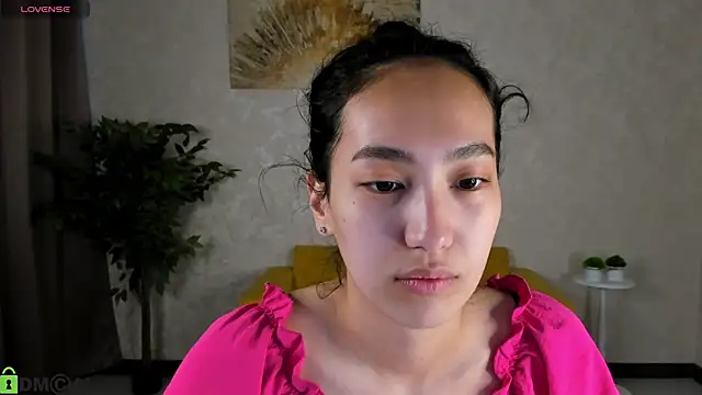 Snapshot of FlirtyAura chatting on May 8, 2026, 3:43 am FlirtyAura online show from May 8, 2026, 3:43 am
