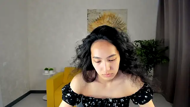 Snapshot of FlirtyAura chatting on May 18, 2026, 3:39 am FlirtyAura online show from May 18, 2026, 3:39 am