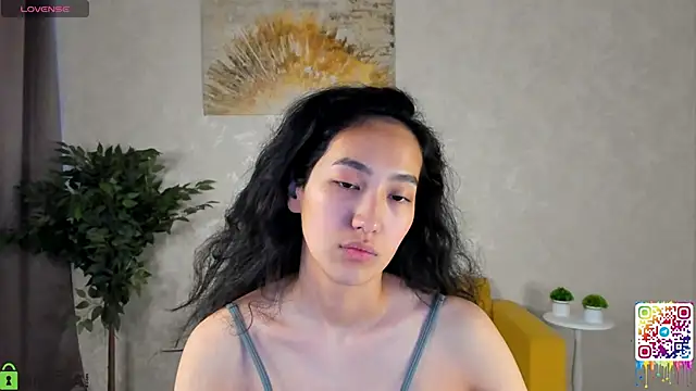 Snapshot of FlirtyAura chatting on April 25, 2026, 3:42 am FlirtyAura online show from April 25, 2026, 3:42 am