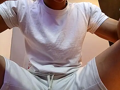 jhonny thes28 online show from October 22, 2025, 6:07 pm