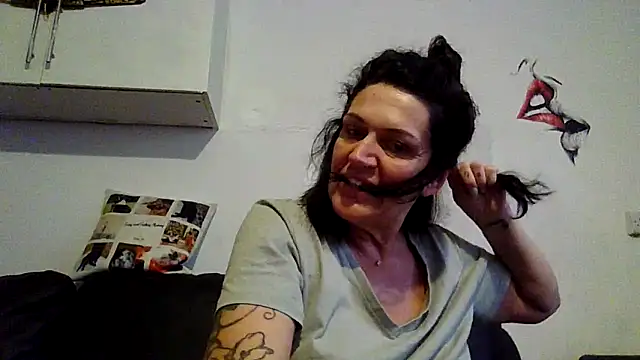 Snapshot of RubyyRosee chatting on June 9, 2026, 5:41 am RubyyRosee online show from June 9, 2026, 5:41 am