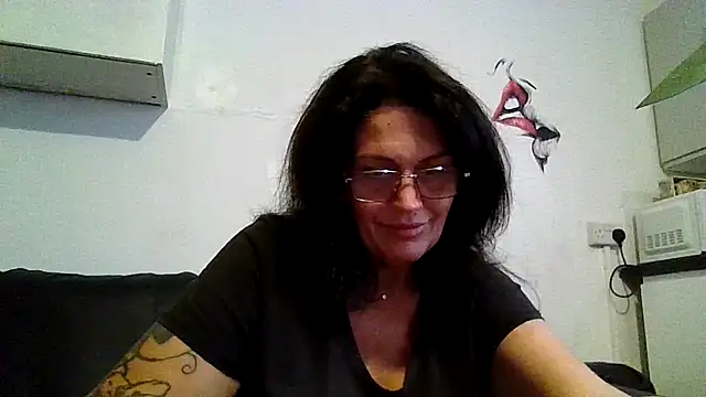 RubyyRosee online show from July 23, 2026, 1:19 pm