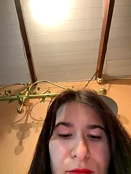 Snapshot of Maryna2000 chatting on September 23, 2025, 6:09 am Maryna2000 online show from September 23, 2025, 6:09 am