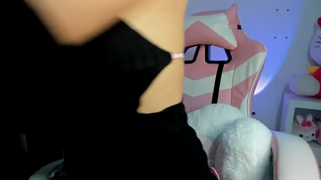 akame meow online show from September 25, 2025, 12:33 pm