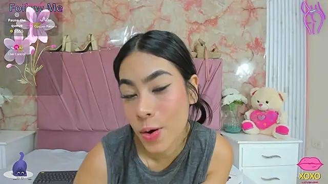 Snapshot of KatySweetas chatting on December 3, 2025, 2:16 pm KatySweetas online show from December 3, 2025, 2:16 pm