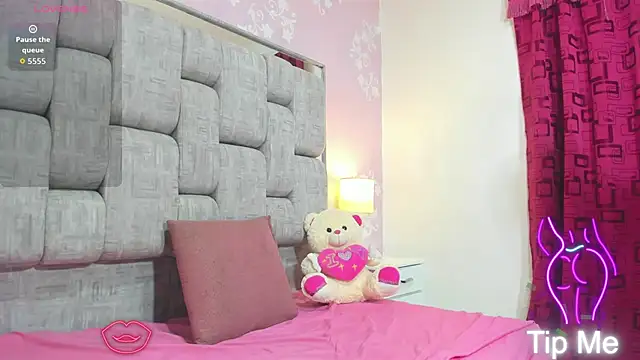 Snapshot of KatySweetas chatting on September 26, 2025, 7:32 pm KatySweetas online show from September 26, 2025, 7:32 pm