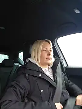 Sunny-Sin online show from February 13, 2026, 9:09 am