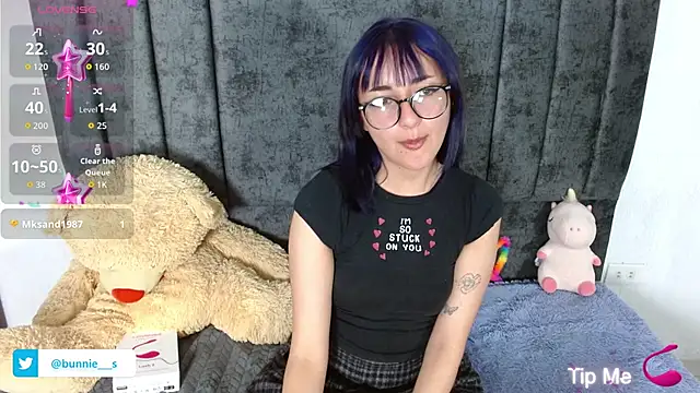 Snapshot of Littlee_Bunny_ chatting on October 4, 2025, 10:39 am Littlee Bunny online show from October 4, 2025, 10:39 am