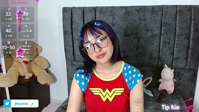 Snapshot of Littlee_Bunny_ chatting on September 29, 2025, 10:33 am Littlee Bunny online show from September 29, 2025, 10:33 am