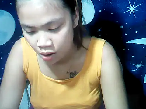 MorenaLovelyPinay24 online show from March 19, 2026, 11:38 pm