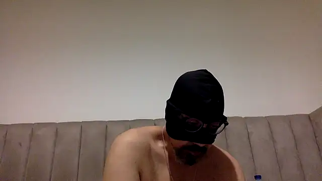 Snapshot of CaiBull chatting on July 9, 2026, 9:03 pm CaiBull online show from July 9, 2026, 9:03 pm