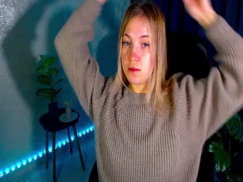 arlana klart online show from September 13, 2025, 1:16 am