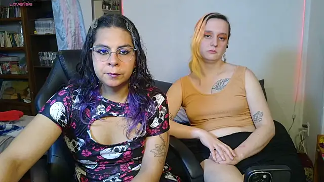 Snapshot of Alani_TransGirl chatting on October 24, 2025, 7:24 pm Alani TransGirl online show from October 24, 2025, 7:24 pm
