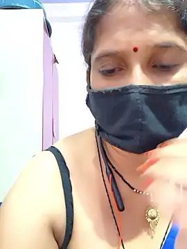 Snapshot of Sonalihot_ chatting on June 22, 2026, 7:00 pm Sonalihot online show from June 22, 2026, 7:00 pm