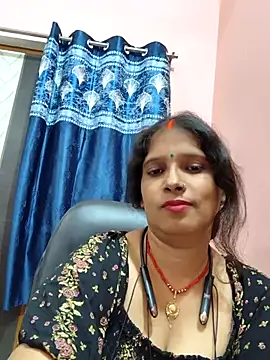 Sonalihot  online show from March 10, 2026, 5:39 pm