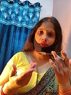 Snapshot of Sonalihot_ chatting on January 9, 2026, 8:43 am Sonalihot online show from January 9, 2026, 8:43 am