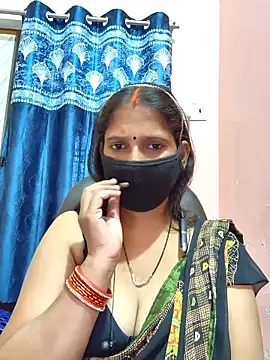 Snapshot of Sonalihot_ chatting on December 4, 2025, 7:07 am Sonalihot online show from December 4, 2025, 7:07 am