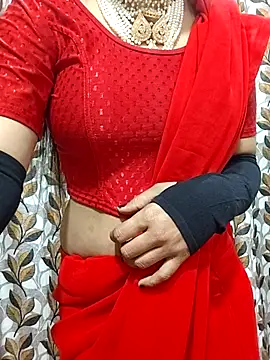 Snapshot of angelcam4 chatting on November 30, 2025, 5:14 pm angelcam4 online show from November 30, 2025, 5:14 pm