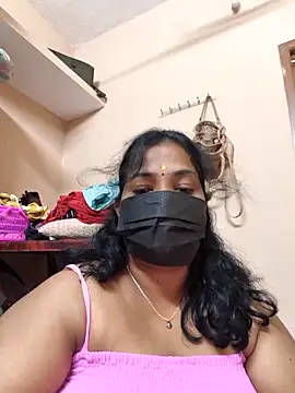 Snapshot of Tamil_Mithra chatting on October 30, 2025, 4:37 pm Tamil Mithra online show from October 30, 2025, 4:37 pm