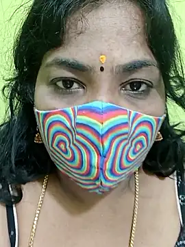 Snapshot of Tamil_Mithra chatting on April 21, 2026, 2:01 pm Tamil Mithra online show from April 21, 2026, 2:01 pm