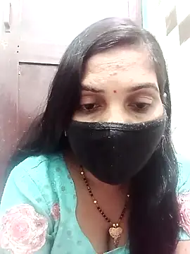 Payal-001 online show from November 26, 2025, 6:13 am