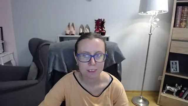 sweetxLizzy online show from October 9, 2025, 4:24 am