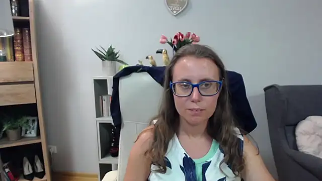 Snapshot of sweetxLizzy chatting on June 29, 2026, 10:15 am sweetxLizzy online show from June 29, 2026, 10:15 am