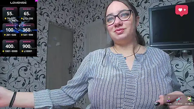 Snapshot of Margosweet777 chatting on October 20, 2025, 8:48 am Margosweet777 online show from October 20, 2025, 8:48 am