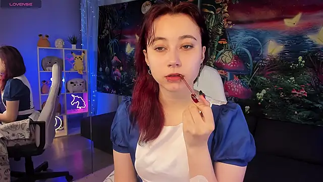 ClaraParks online show from October 30, 2025, 6:27 pm