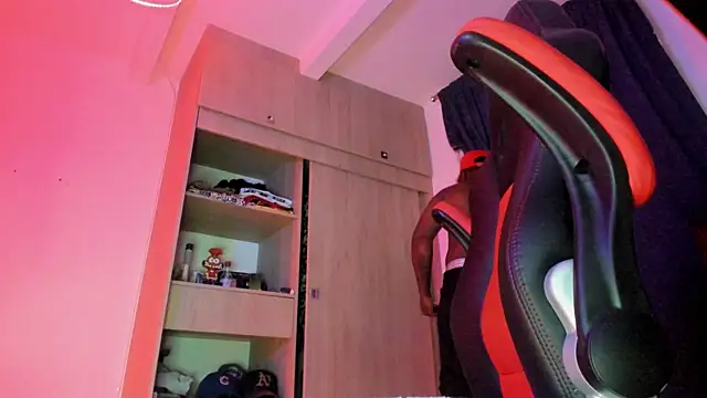 CorvisXnc0012 online show from October 23, 2025, 3:27 am