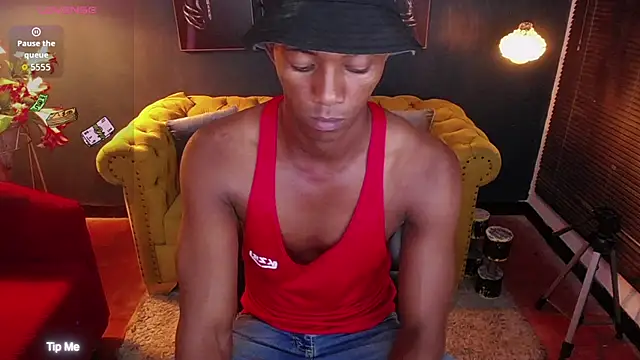 blackbignude online show from July 7, 2026, 2:03 am