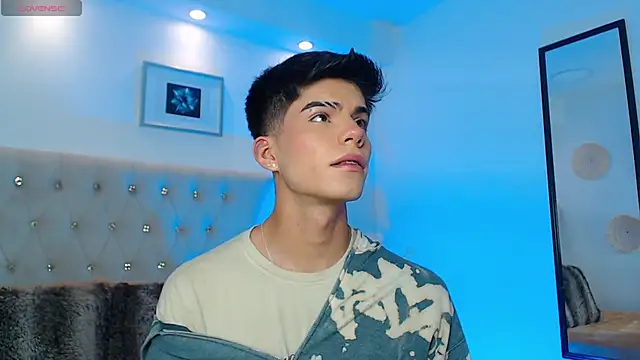 Dulcey  online show from October 1, 2025, 5:23 am