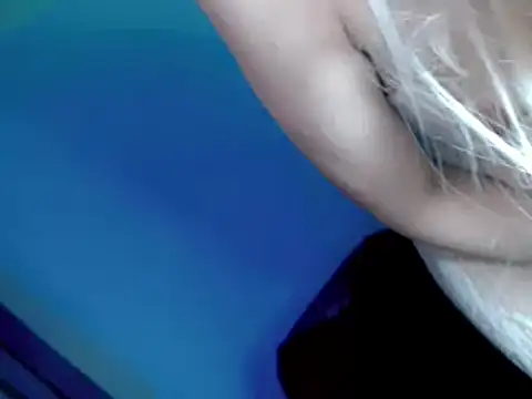 Snapshot of coffe_cat28 chatting on September 12, 2025, 2:01 am coffe cat28 online show from September 12, 2025, 2:01 am