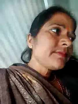 Snapshot of Cutreet chatting on July 17, 2026, 3:37 am Cutreet online show from July 17, 2026, 3:37 am