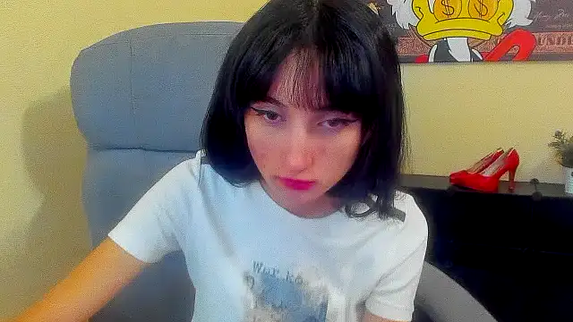Snapshot of Marri-Stella chatting on October 19, 2025, 8:28 am Marri-Stella online show from October 19, 2025, 8:28 am