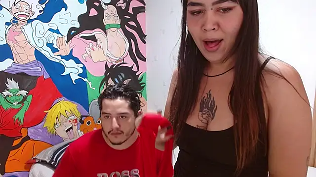 RoxyandAron2 online show from November 3, 2025, 3:04 pm